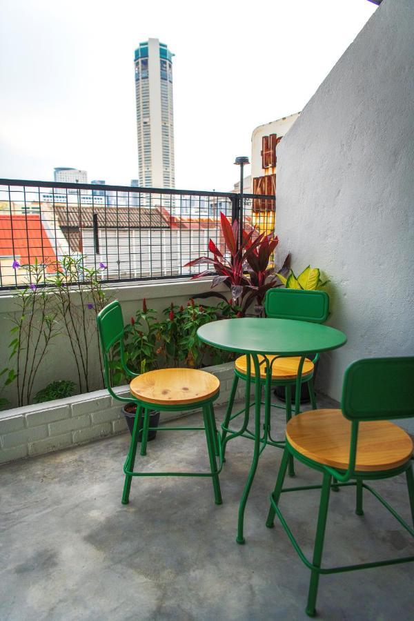 Attic Hotel George Town Exterior photo